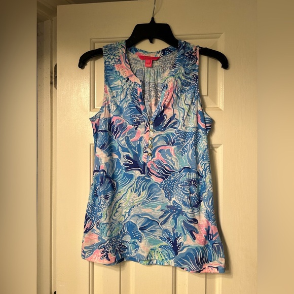 Lilly Pulitzer Essie Tank Top Saltwater Blue Size XS Beach Vacation V-Neck - Picture 2 of 7